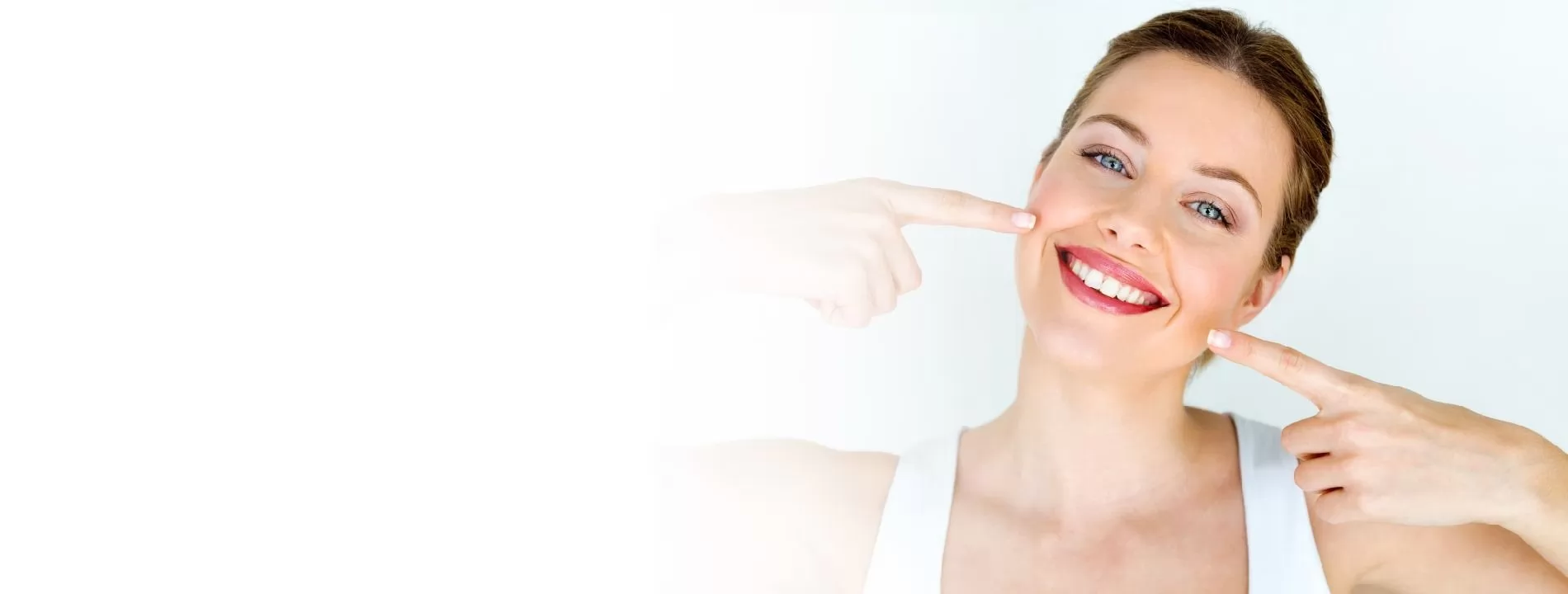 Özgürce Gülümseyin